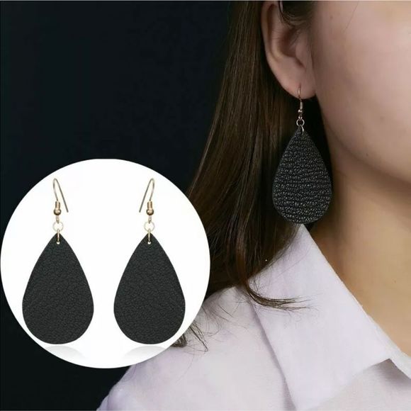 Black Tear Drop Leather Earrings - Picture 4 of 7